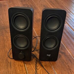 Logitech Dual Black Speakers